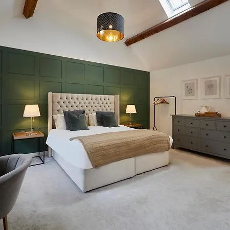 Host & - Greengate * York