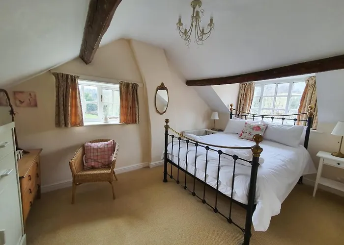 Host & - Greengate *